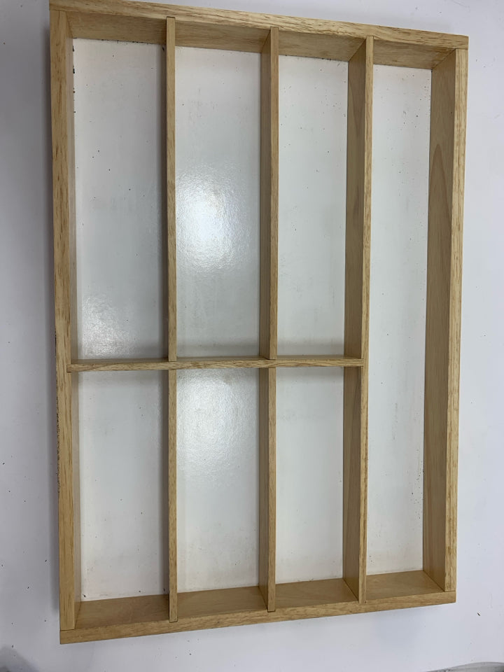 DIVIDED WOODEN UTENSIL STORAGE W/WHITE BASE.