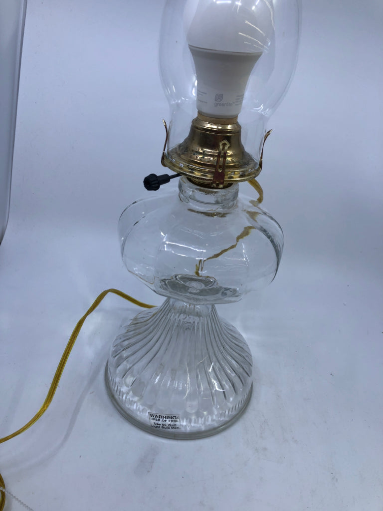 OIL LAMP STYLE GLASS BASE W/ SHADE + IVY SHADE.