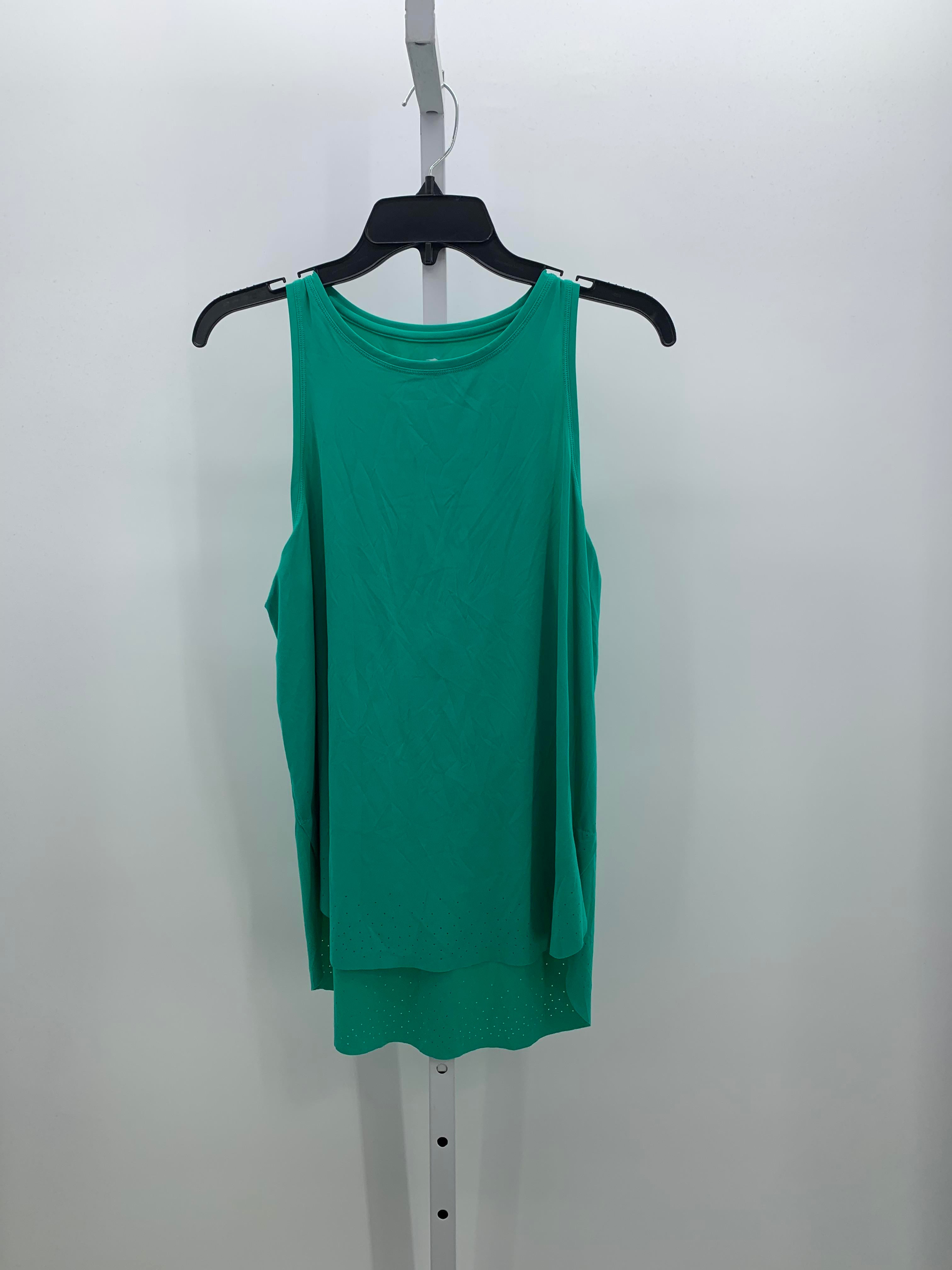 Avia Size Medium Misses Sleeveless Shirt