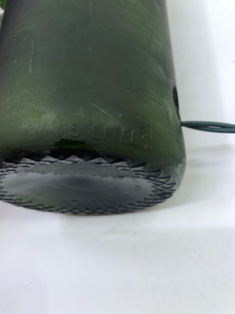 GREEN FROSTED LIGHT UP WINE BOTTLE.