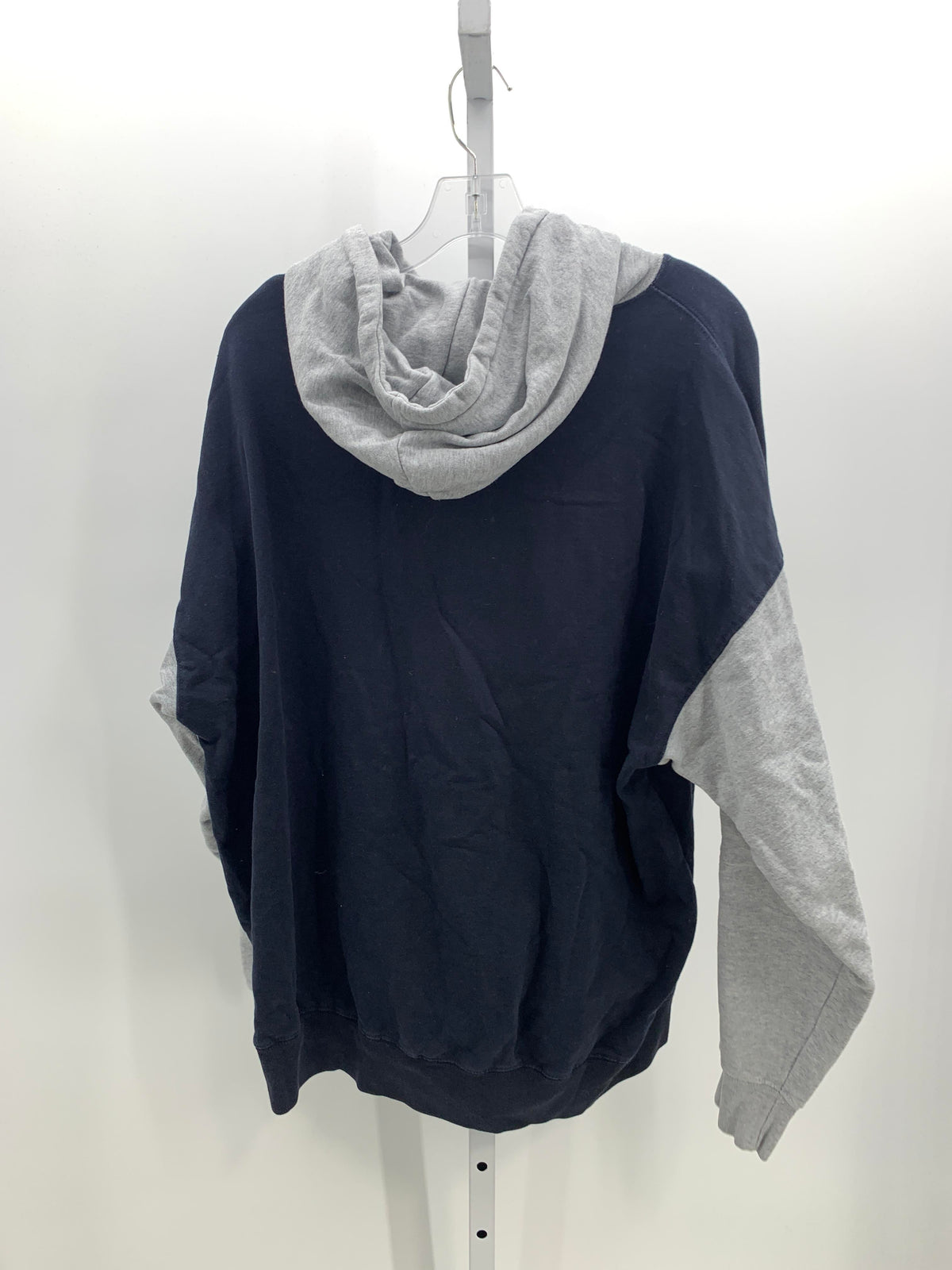 GREY HOODED KNIT.