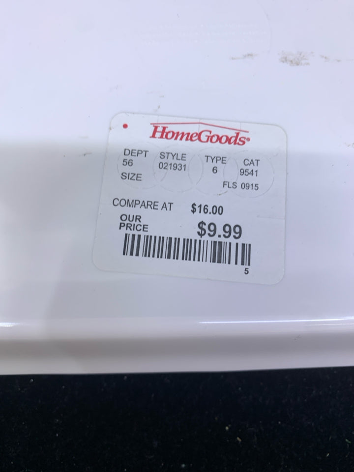 NEW 2PK WHITE MELAMINE OWL SANDWICH TRAYS.