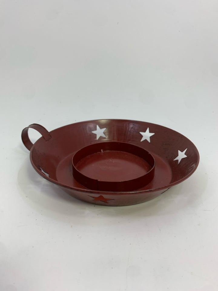 PRIM STYLE RED TIN CANDLE HOLDER W/STAR CUT-OUTS.