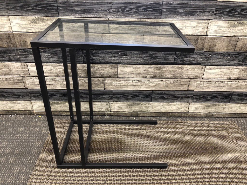 BLACK METAL + GLASS TOP SIDE TABLE.