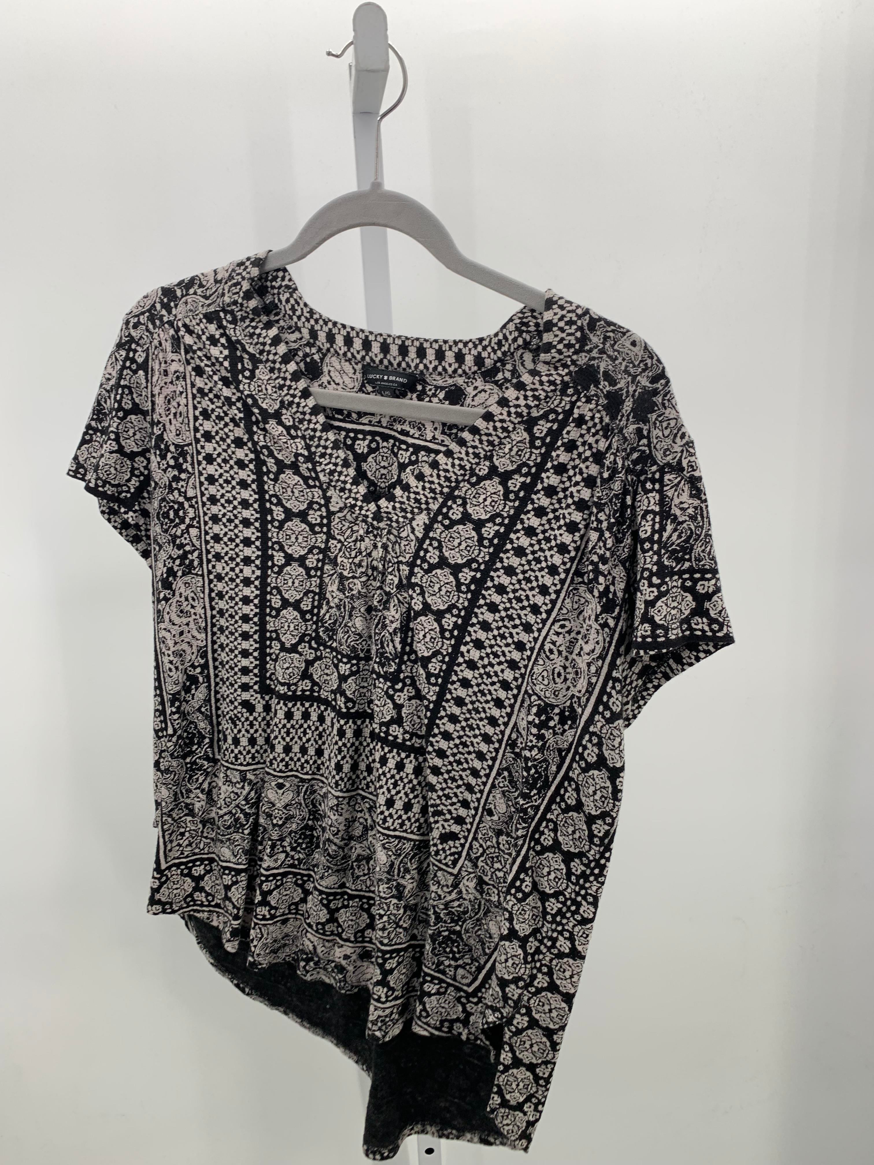 Lucky Brand Size Large Misses Short Sleeve Shirt
