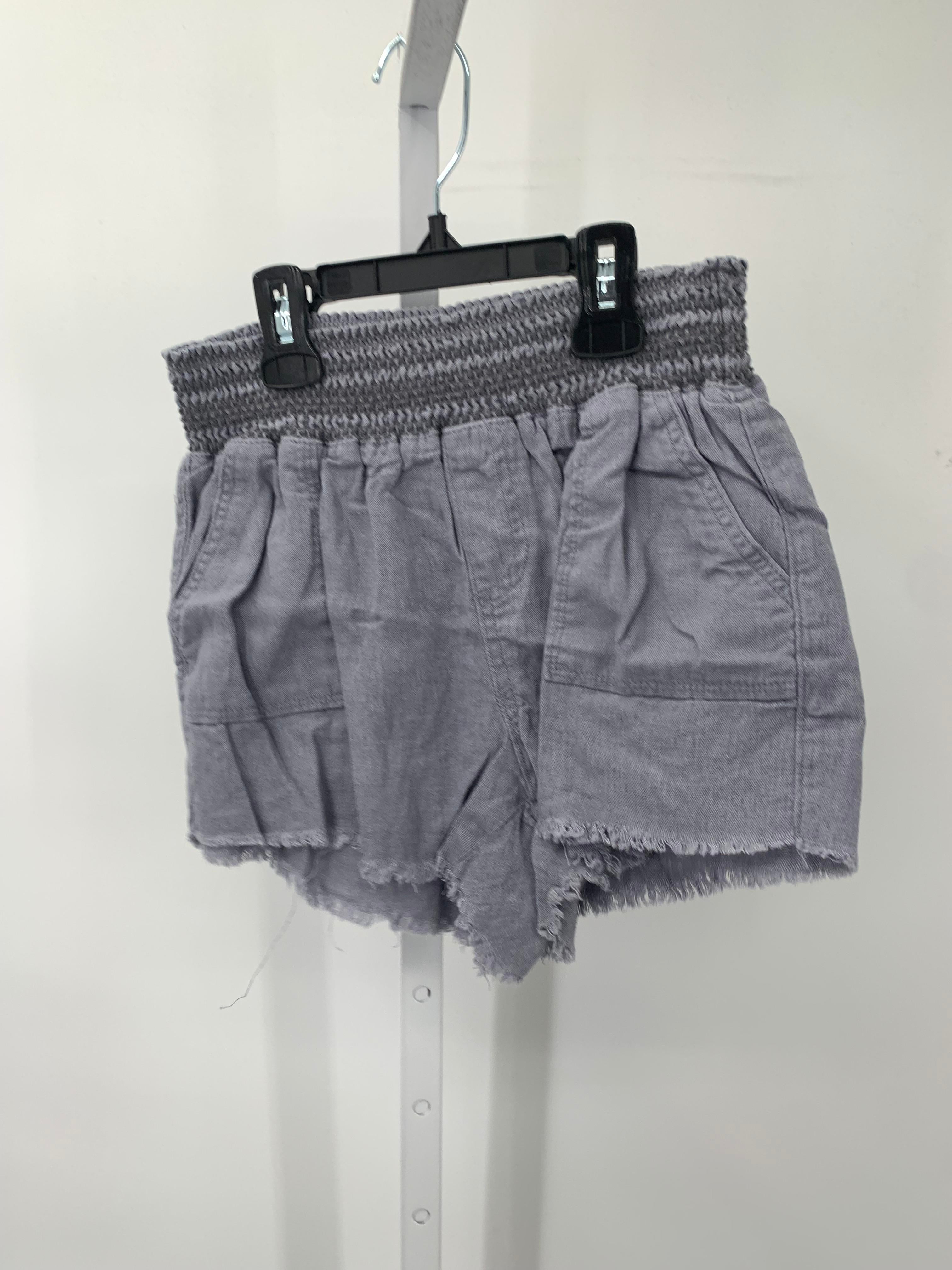 Size Medium Juniors Shorts