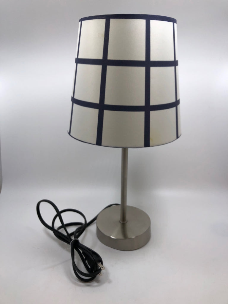 SM BLUE CHECKERED LAMP.