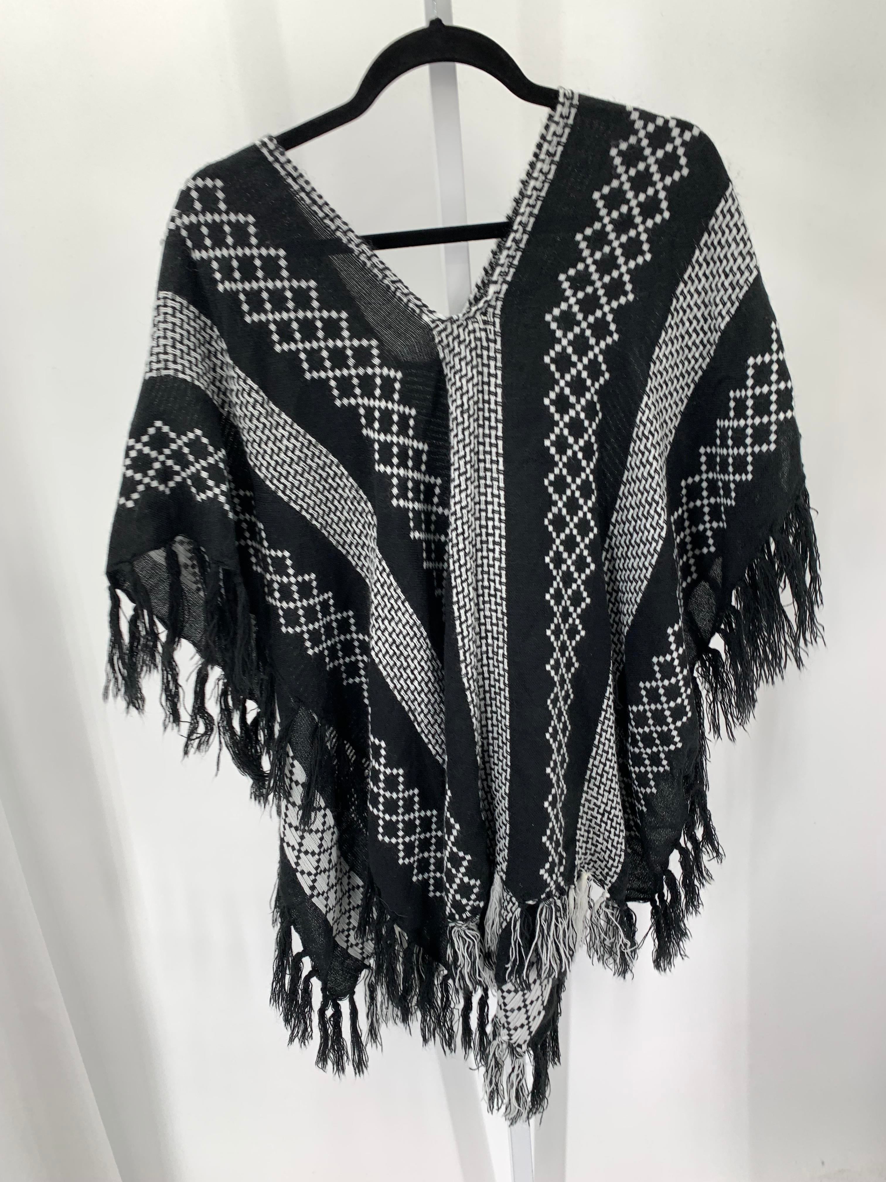 Mudd Size Medium Juniors Poncho