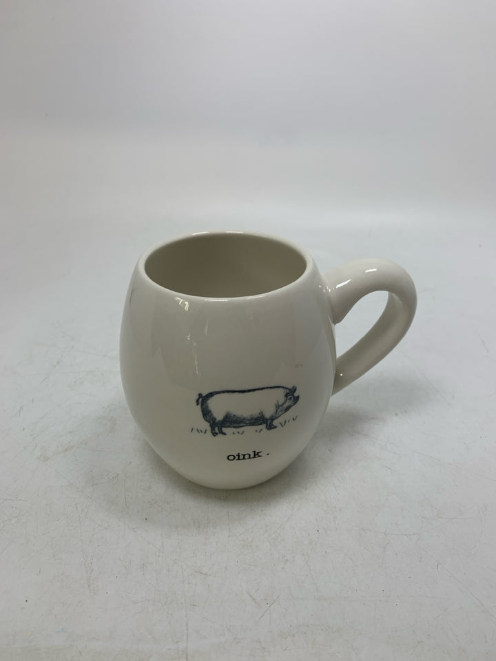 OINK PIG MUG.