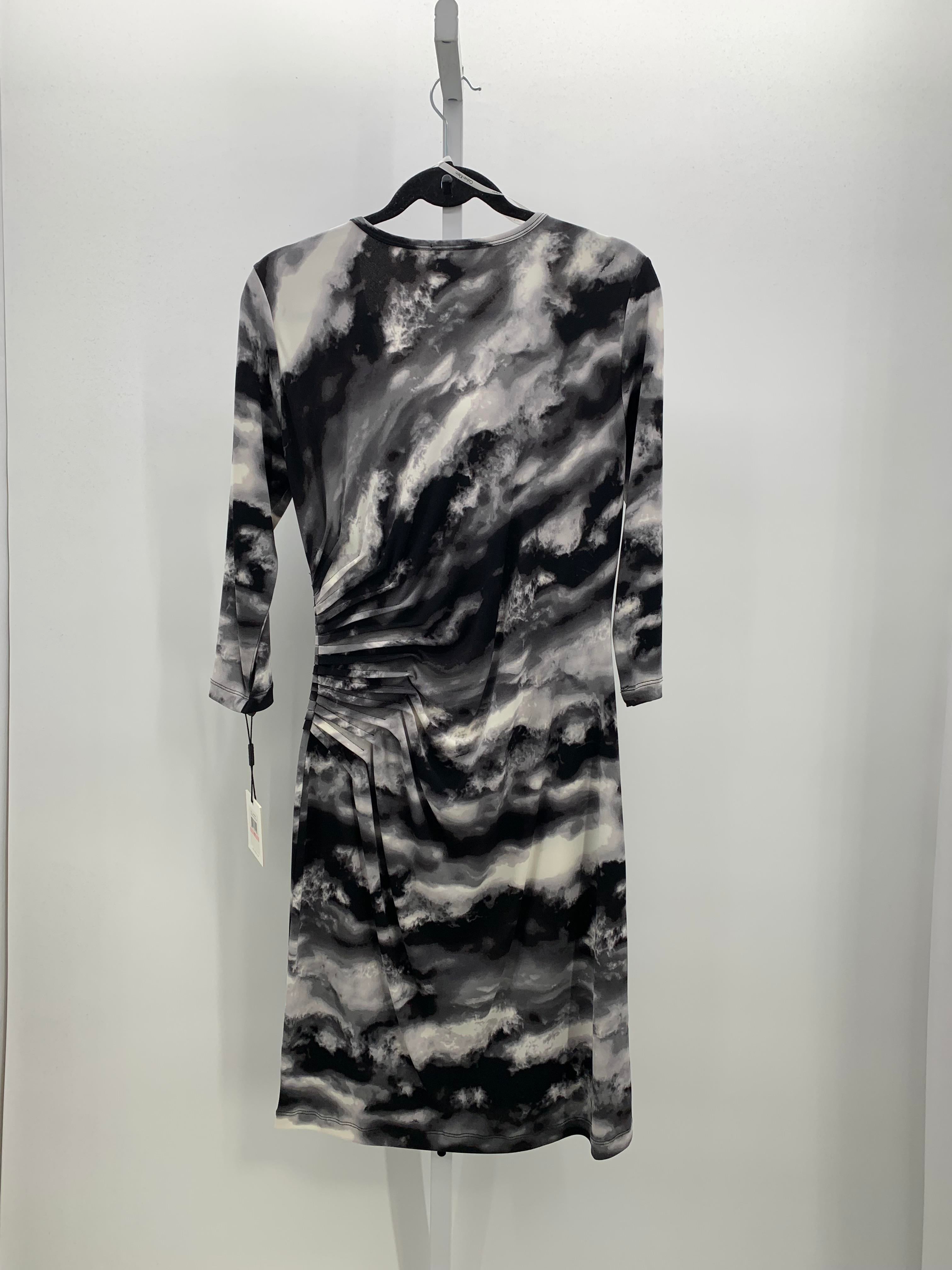 Calvin Klein Size 10 Misses 3/4 Sleeve Dress