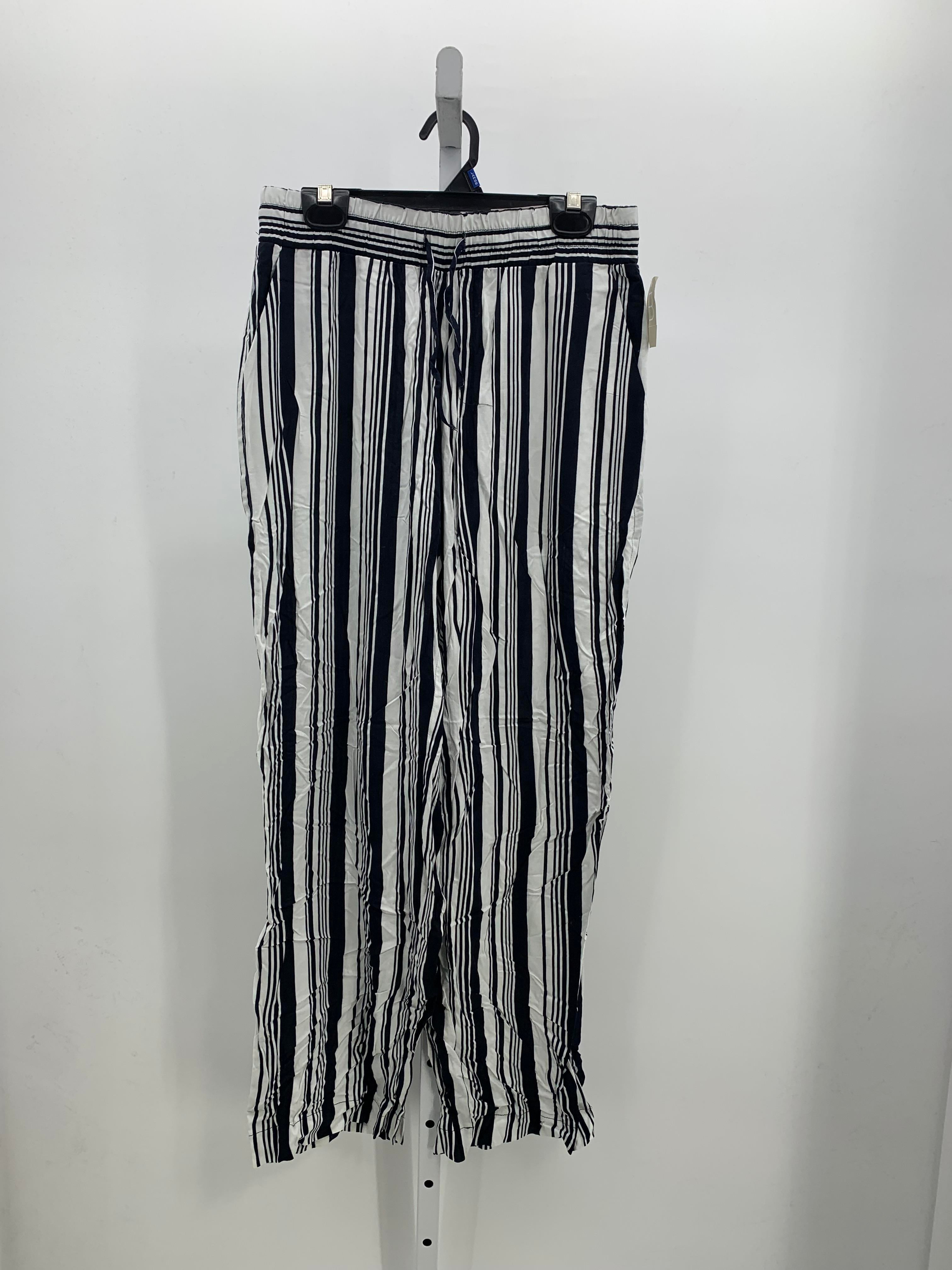 Maurices Size Medium Misses Pants