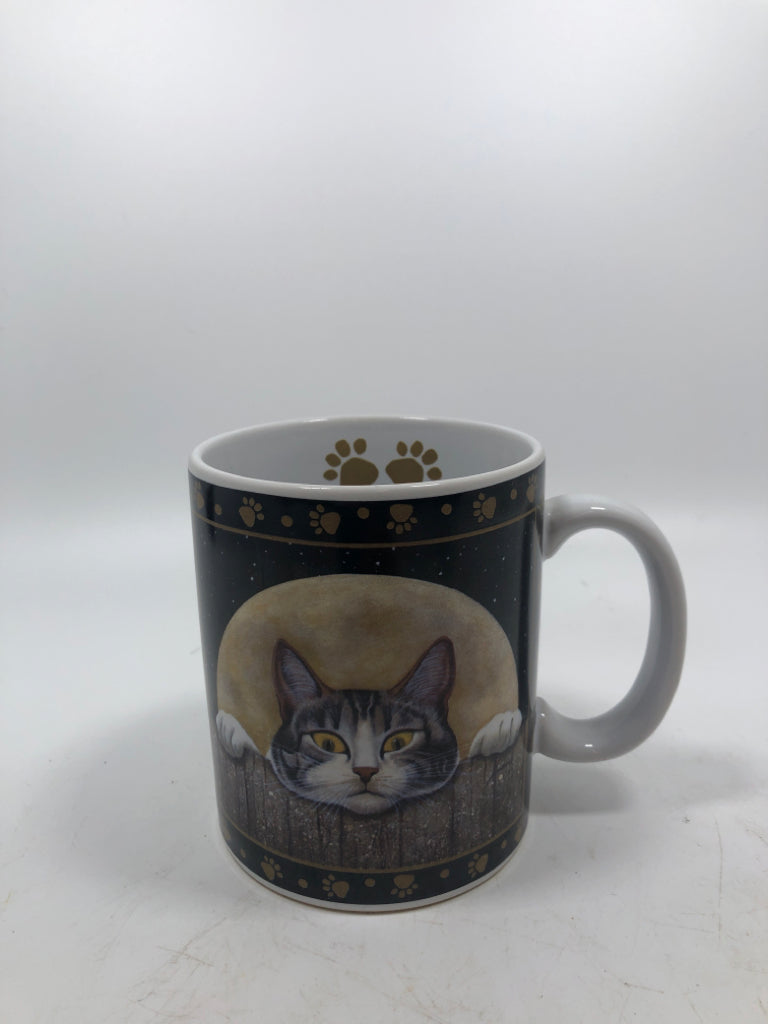 LANG & WISE "HARLEY COCHRAN" CAT MUG.