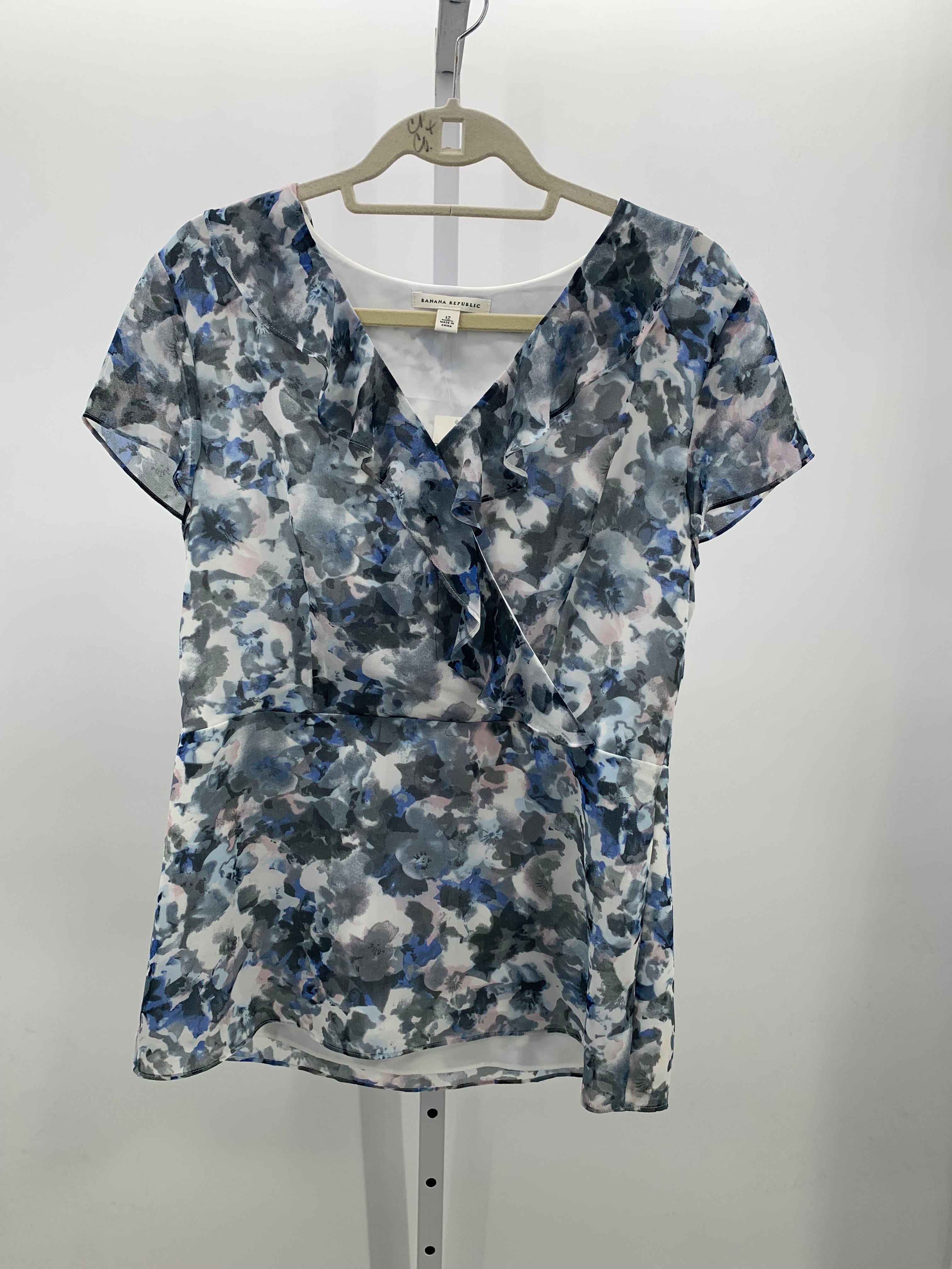 Banana Republic Size 12 Misses Short Sleeve Shirt