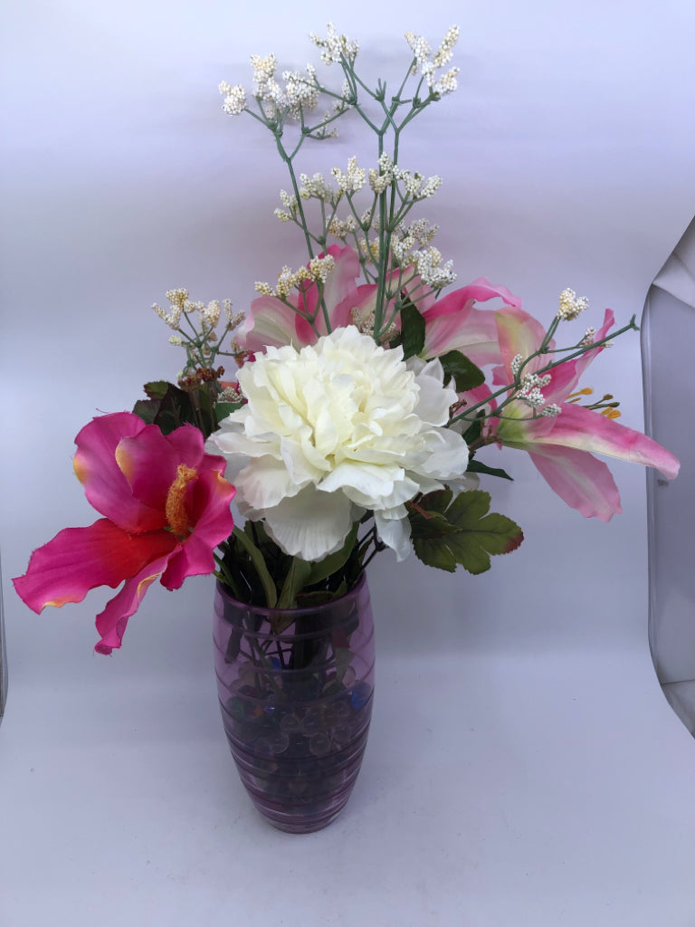 PINK AND WHITE FAUX FLORAL IN PINK VASE.