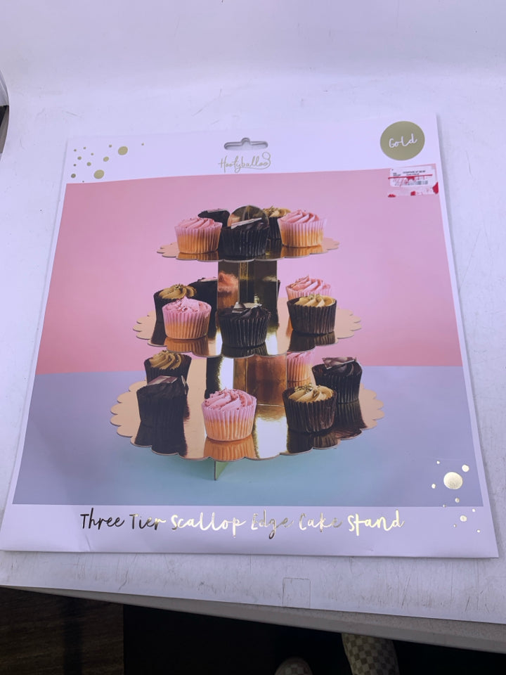 NIP GOLD PAPER 3 TIER CAKE STAND.