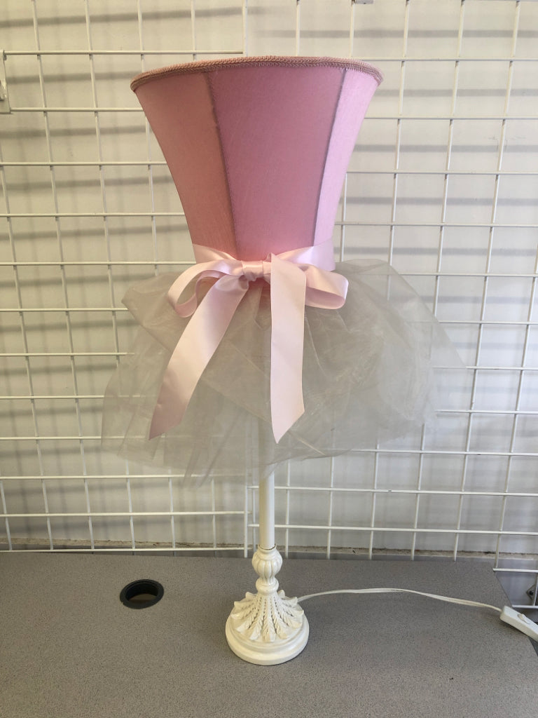 BALLERINA LAMP W/TUTU.