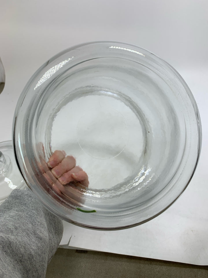 CLEAR GLASS LARGE CANISTER.