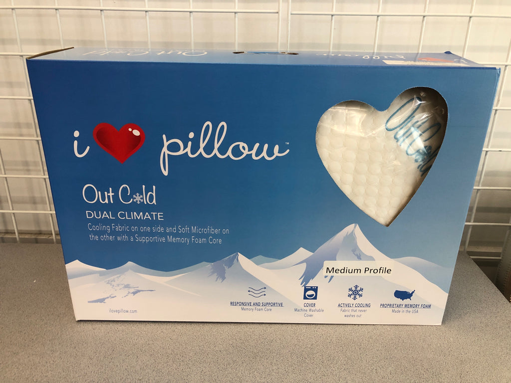 NIB DUAL CLIMATE PILLOW.