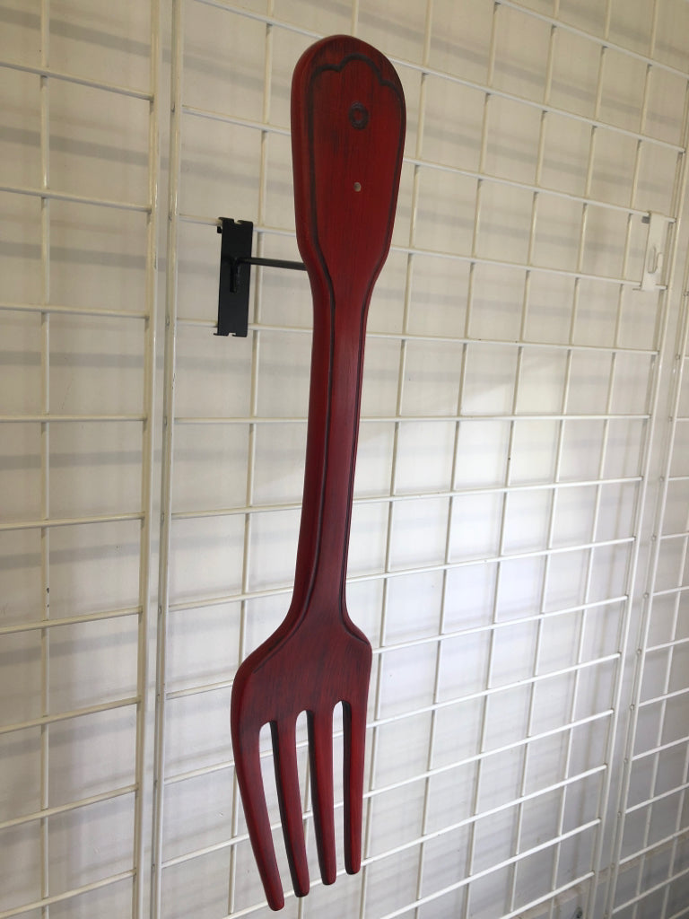 LARGE RED FORK WALL HANGING.