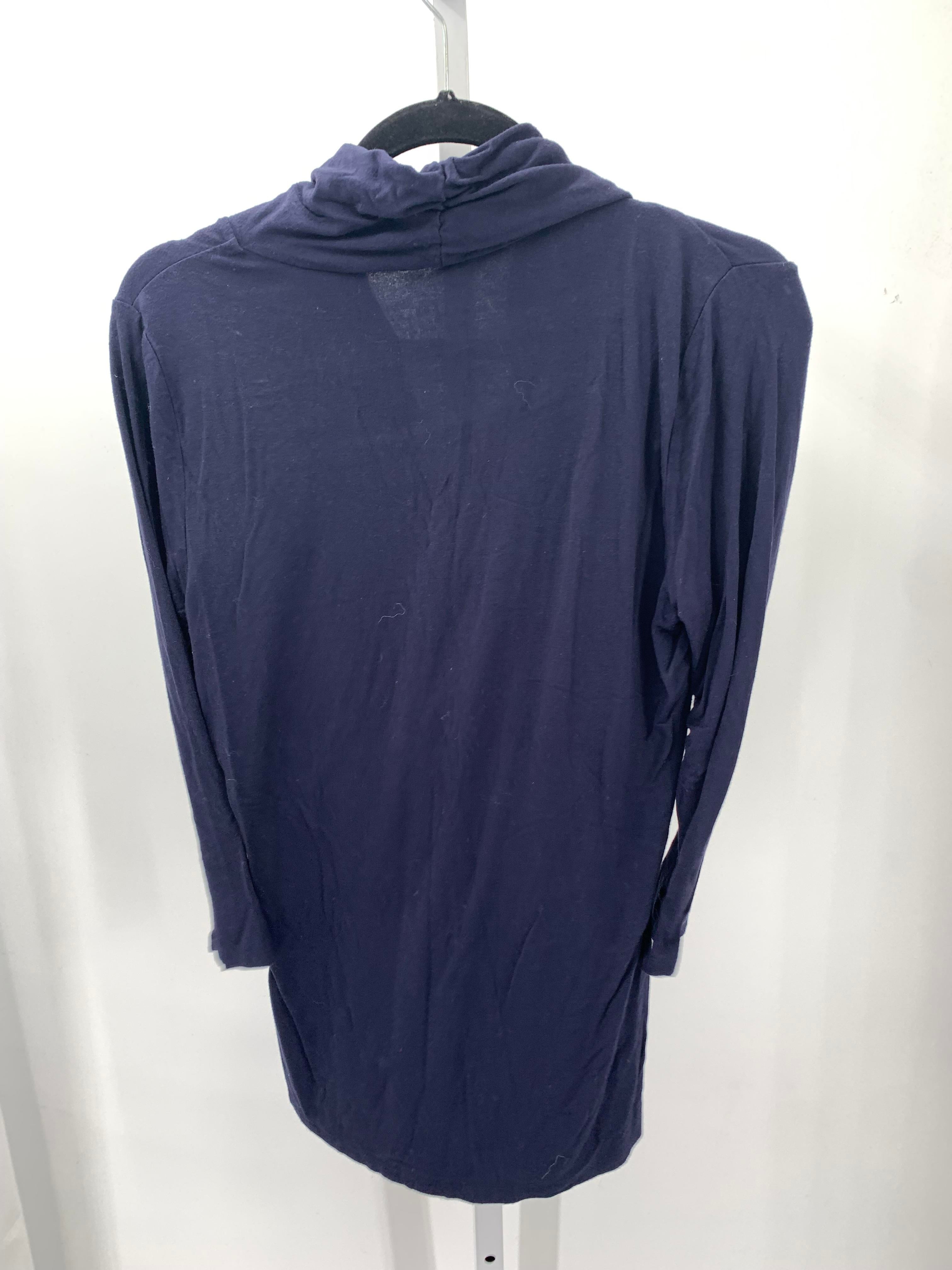 Size Medium Misses 3/4 Sleeve Shirt