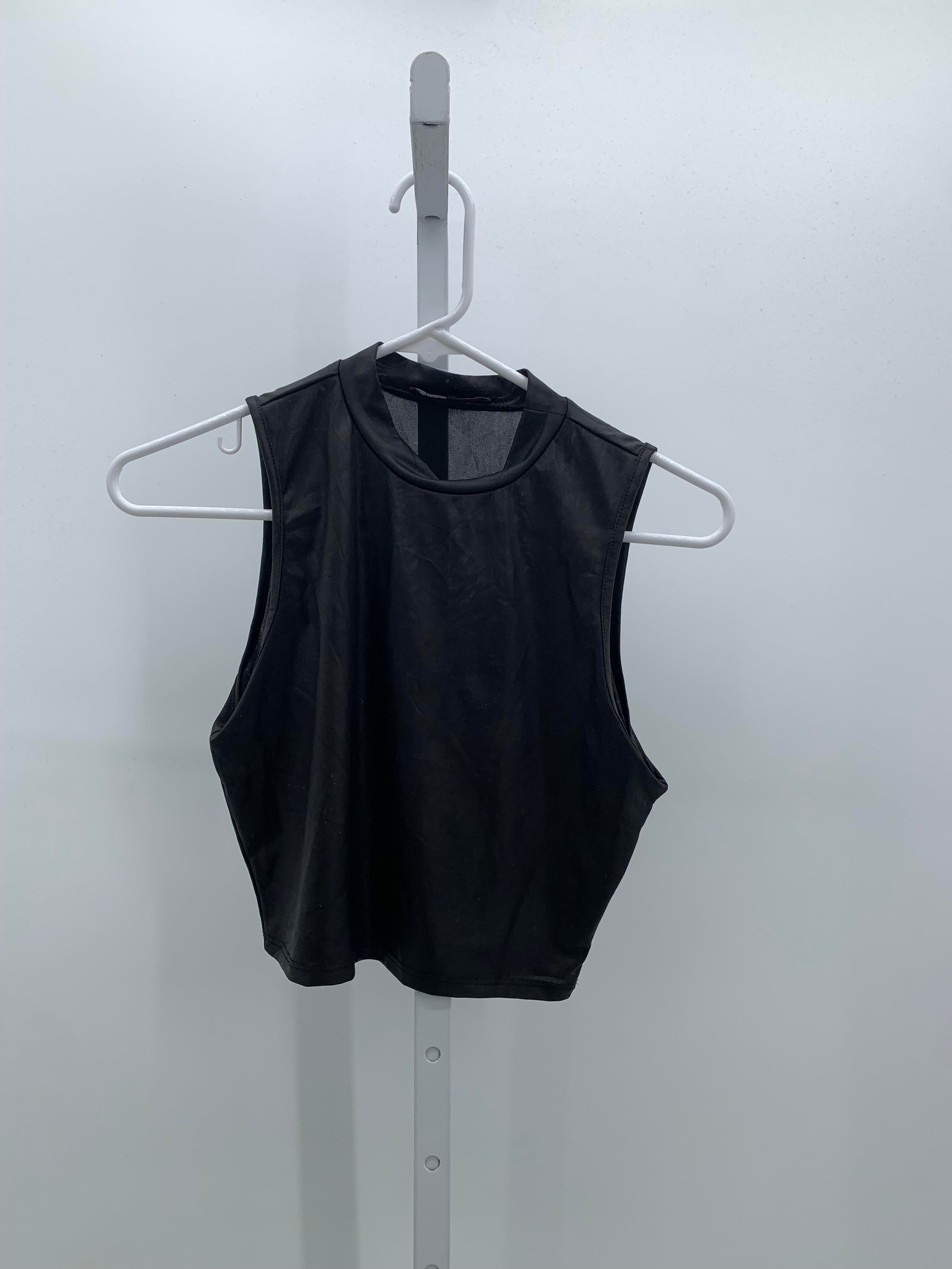 Size Medium Juniors Sleeveless Shirt