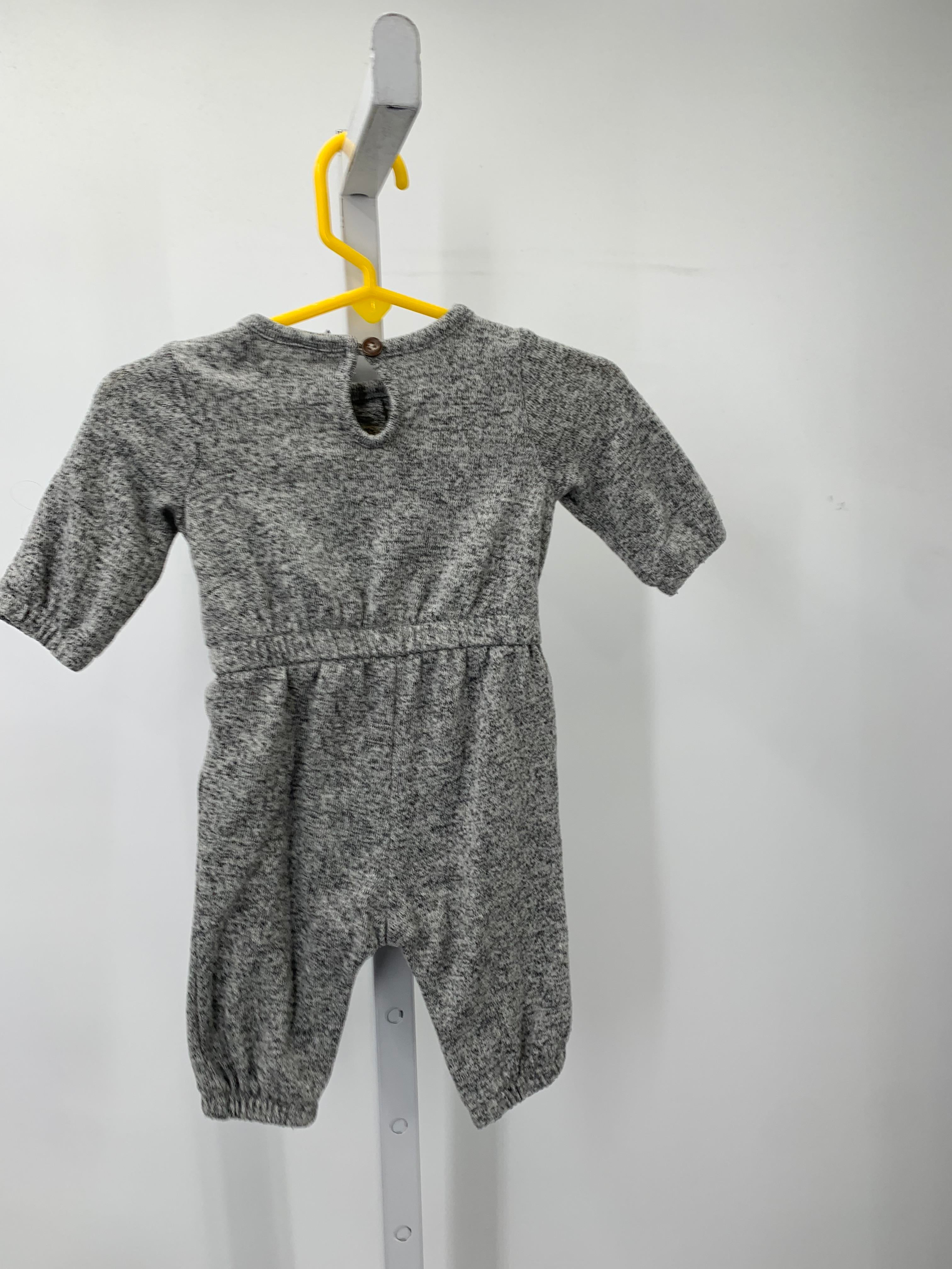 Old Navy Size 0-3 months Girls Long Slv. Romper