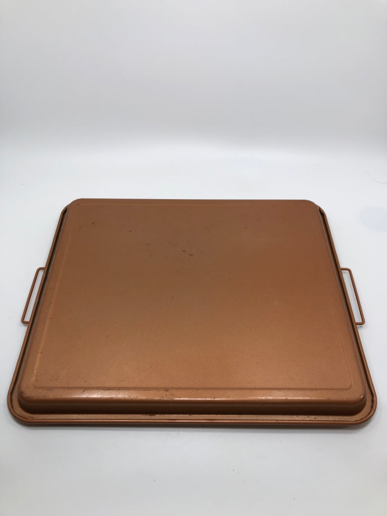 2PC COPPER BACON BAKER.