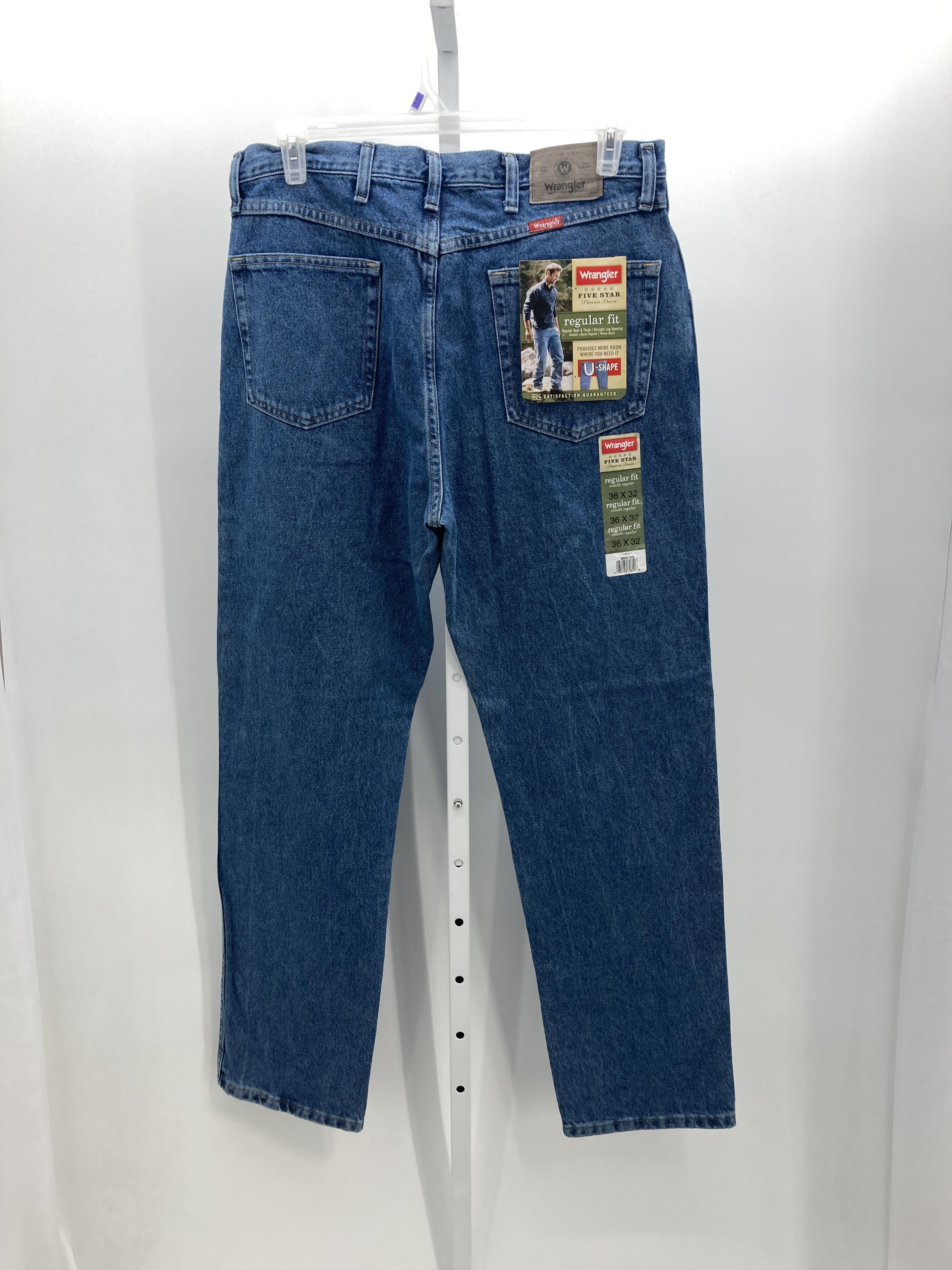 NWOT REGULAR FIT