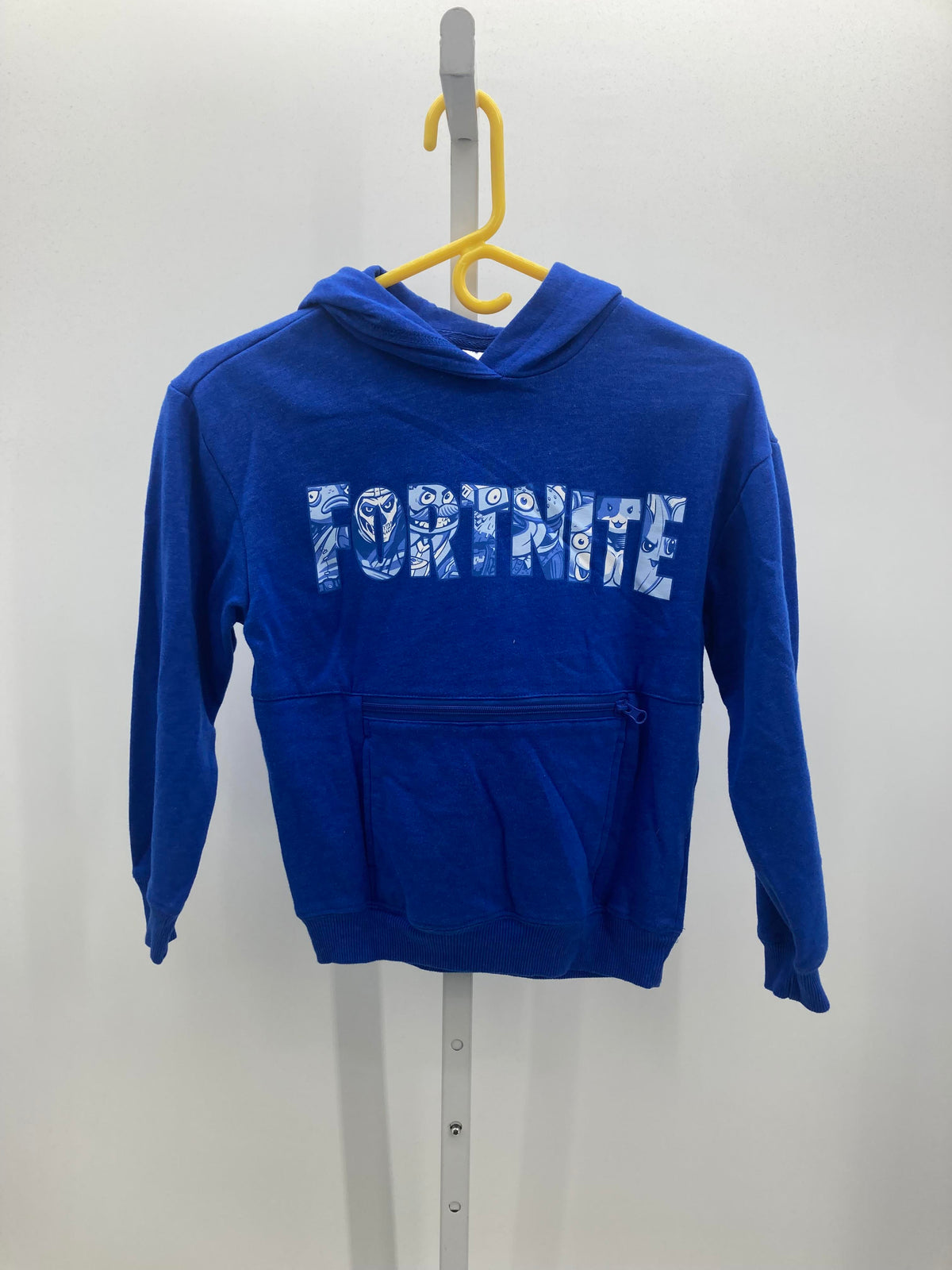 GRPAHIC KNIT.