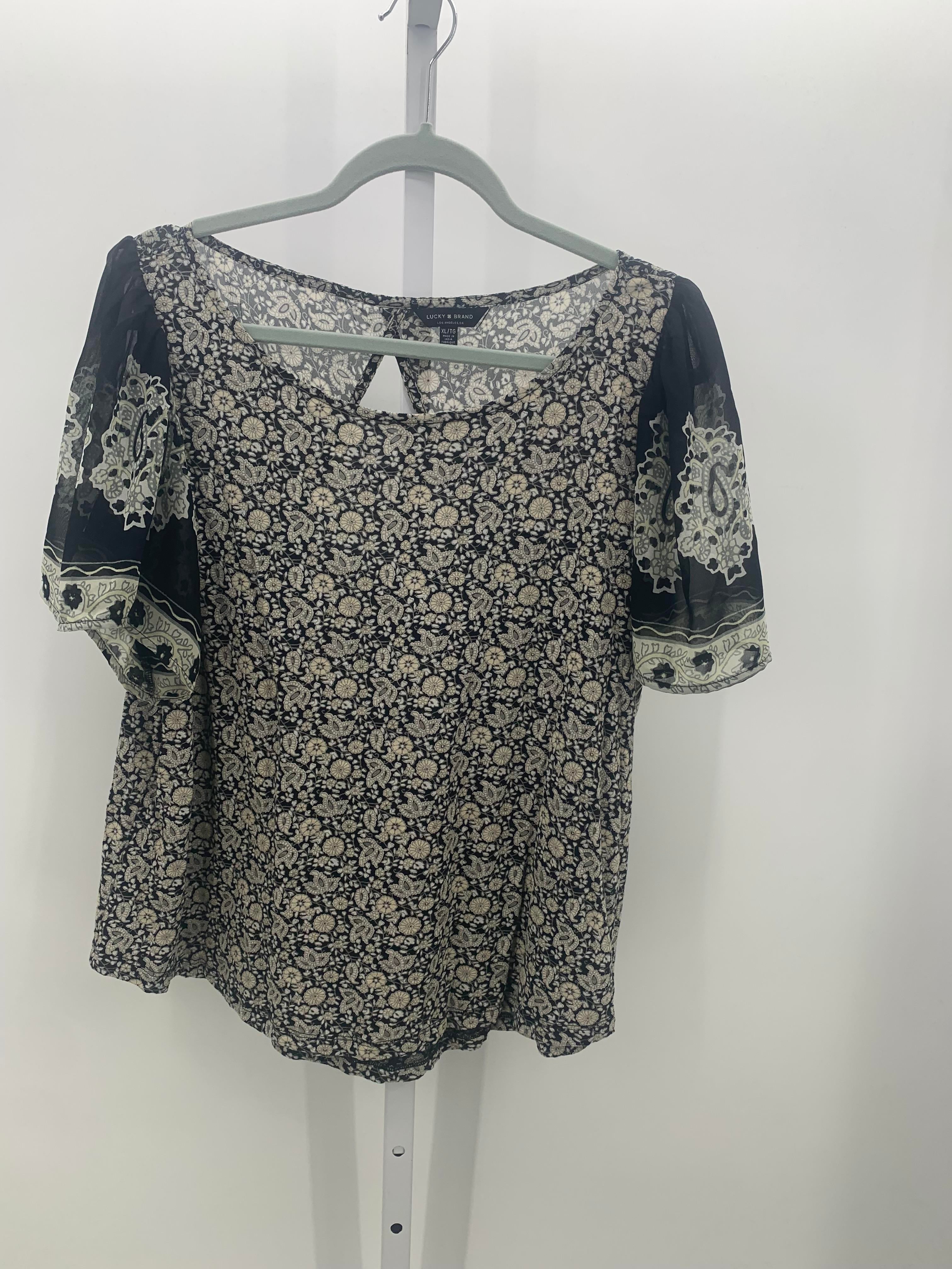 Lucky Brand Size Extra Large Misses Short Sleeve Shirt