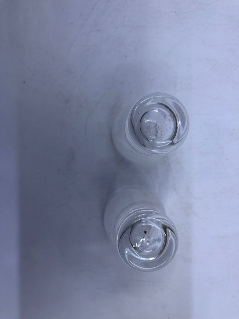 2 SHERIDAN'S VTG SHOT GLASSES.
