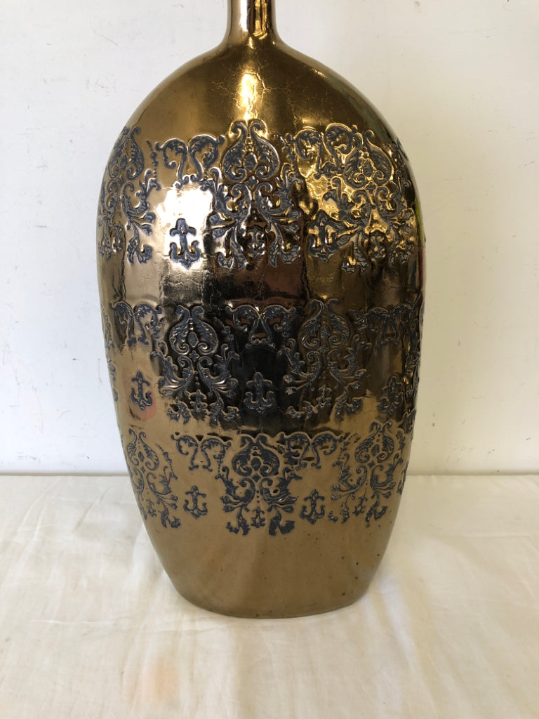 BRASS EMBOSSED WIDE VASE W TWIGS.