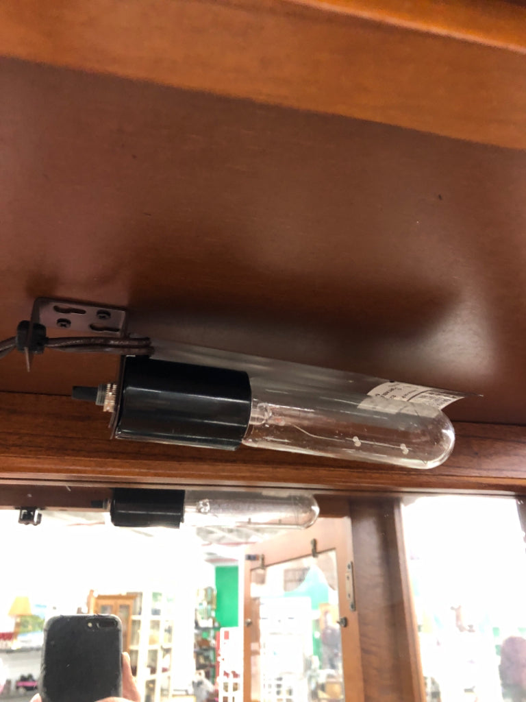 CURIO CABINET W/LIGHTS & GLASS SHELVES.