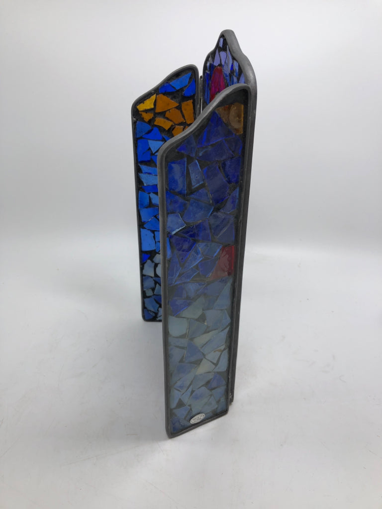 STAINED GLASS ANGEL TRIFOLD TABLETOP PANEL.