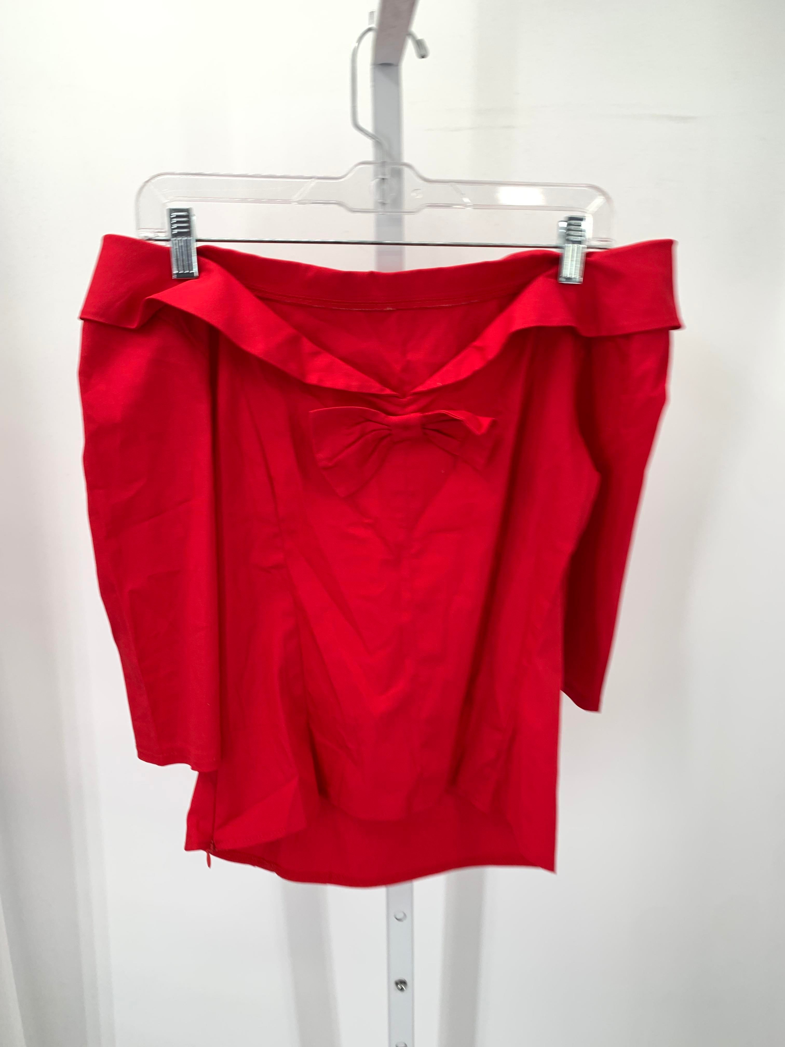 Size Medium Juniors 3/4 Sleeve Shirt