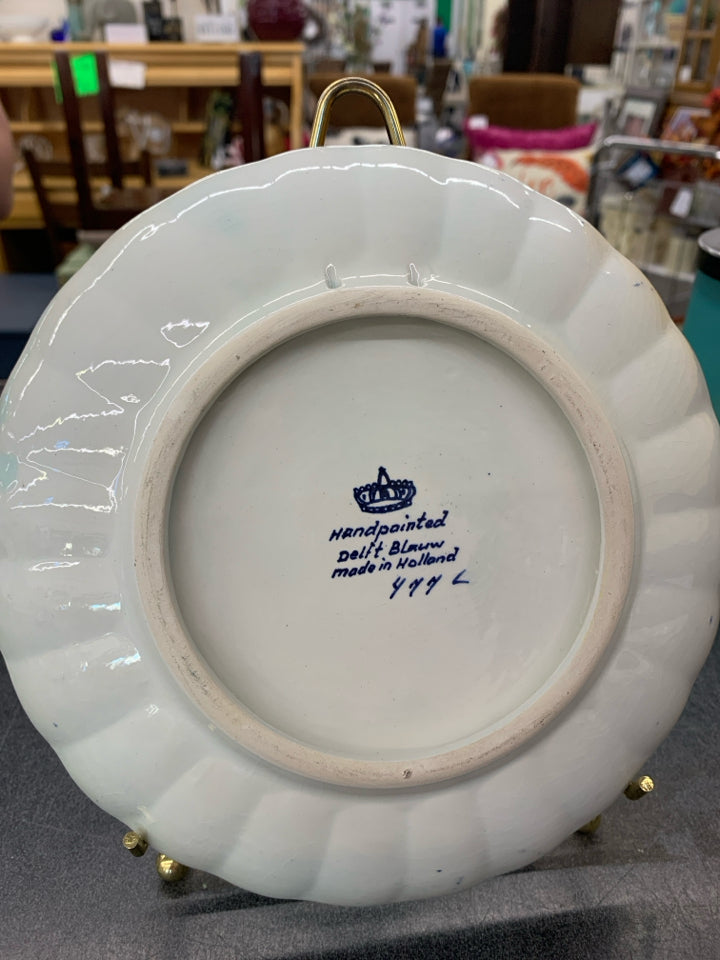BLUE AND WHITE WINDMILL PLATE.