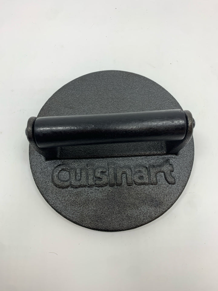 CAST-IRON SMASH BURGER PRESS.