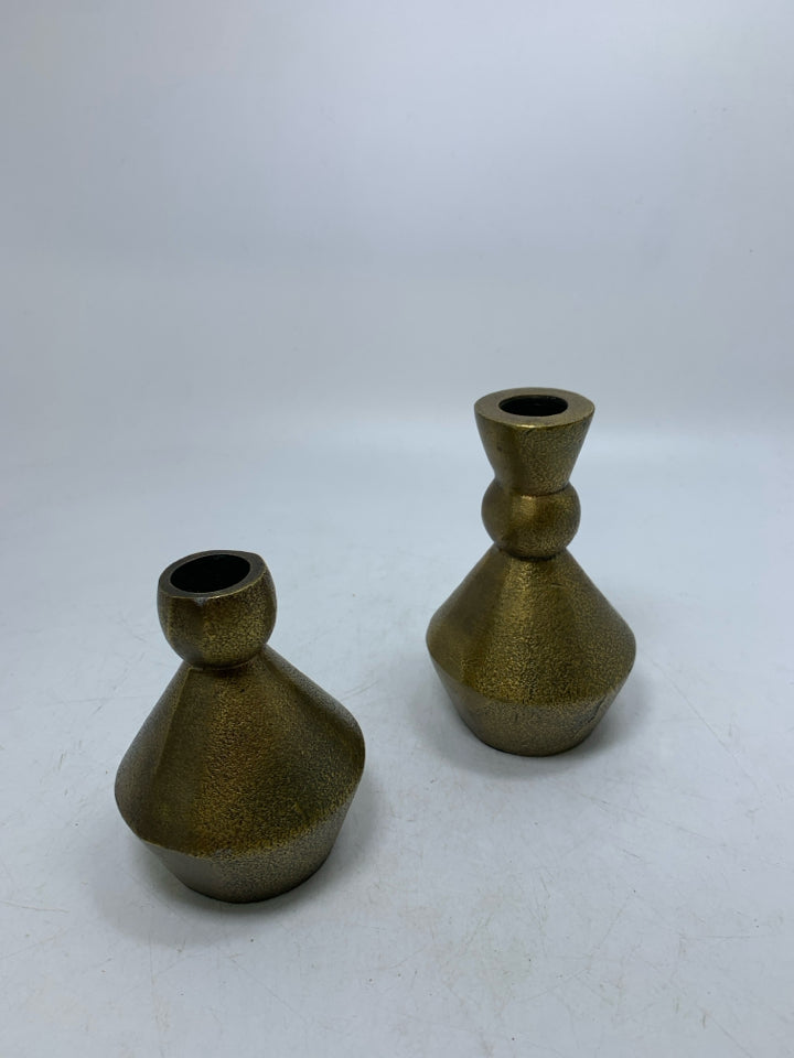 2 TEXTURED METAL TAPERED CANDLE HOLDERS.