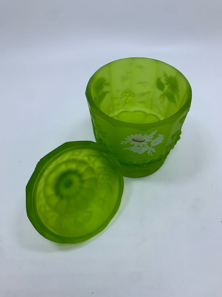 VTG GREEN MIST DAISY PAINTED LIDDED CANDY DISH.