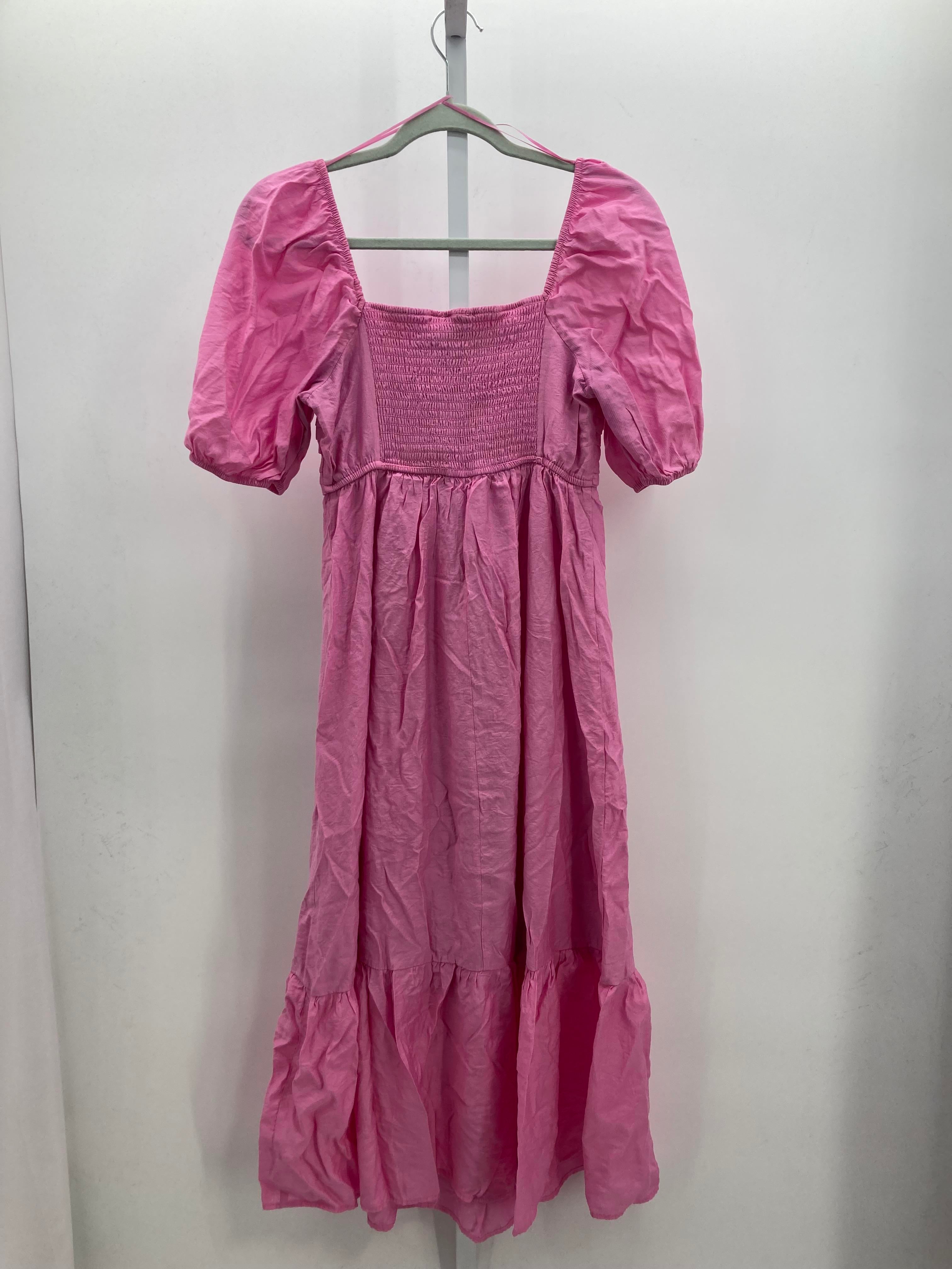 Size Medium Misses Short Sleeve Dress