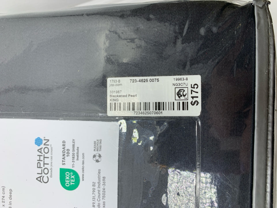 NIP LUXURY PERFORMANCE SHEET SET BLACKENED PEARL 1000 THREAD COUNT.