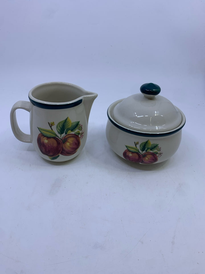 2 PC SUGAR & CREAMER SET WHITE/GREEN STRIPE APPLES.