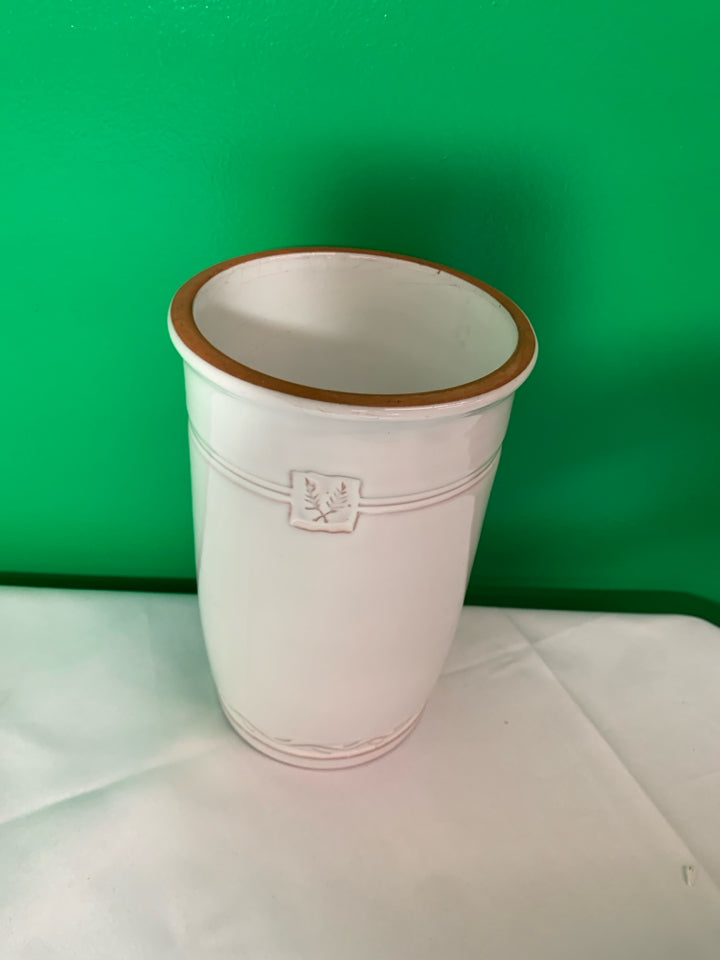 TALL WHITE WITH ORANGE UTENSIL HOLDER.