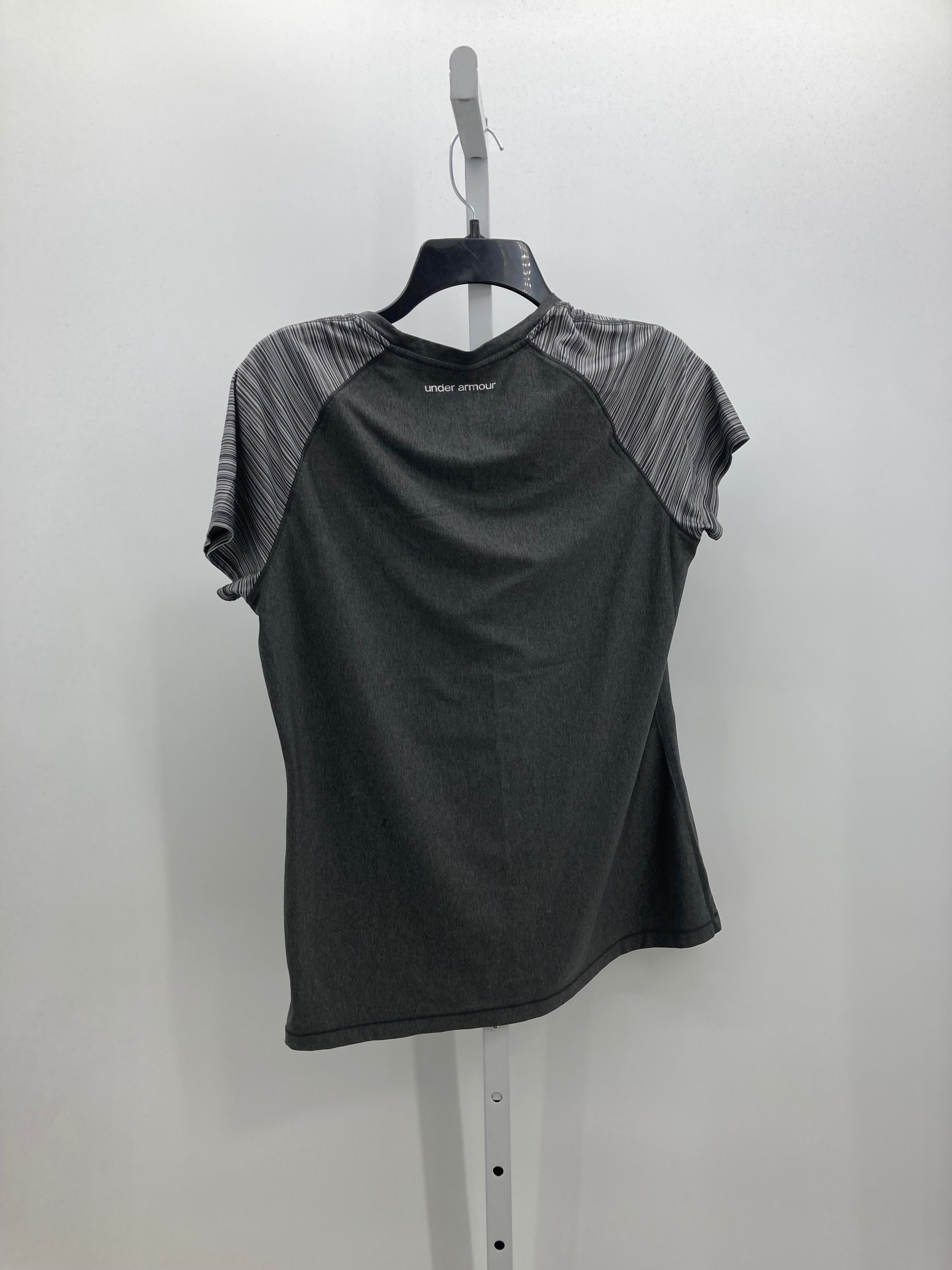 Under Armour Size Medium Misses Short Sleeve Shirt