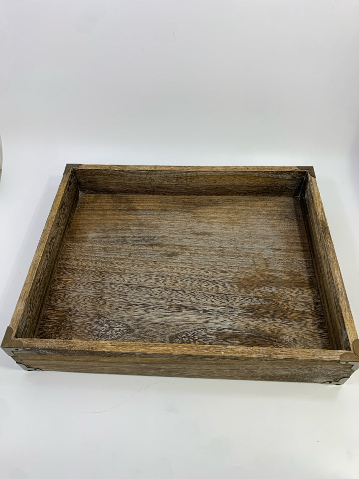 BASKETVILLE RUSTIC WOODEN TRAY W/METAL ACCENTS.