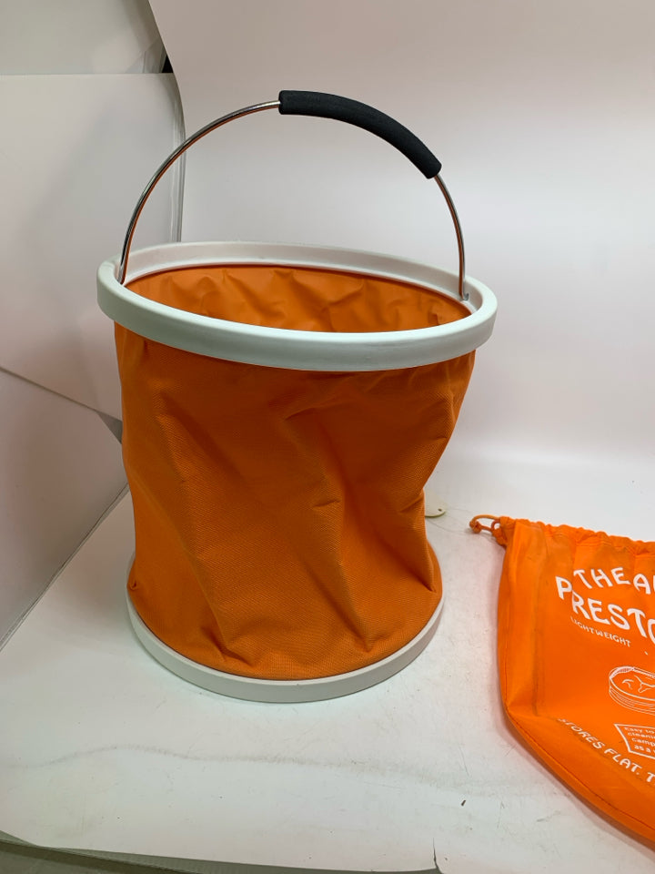 IN BAG PRESTO COLLAPSIBLE WATERTIGHT BUCKET.