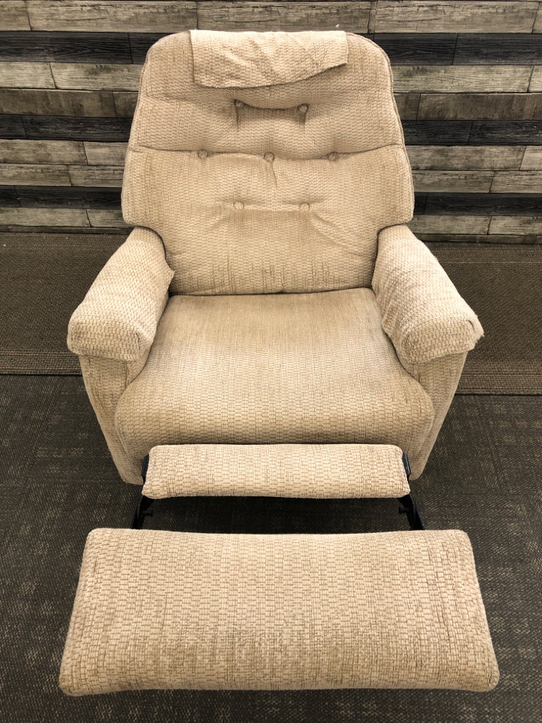 RECLINING CREAM CHAIR.