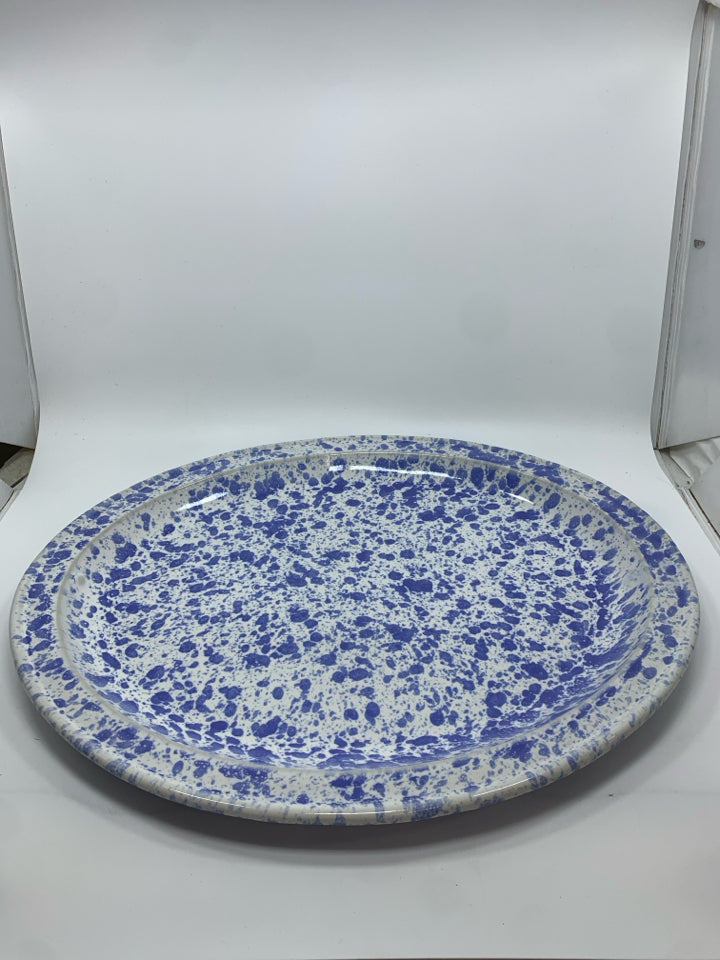 BENNINGTON POTTERS BLUE SPATTER PLATTER.