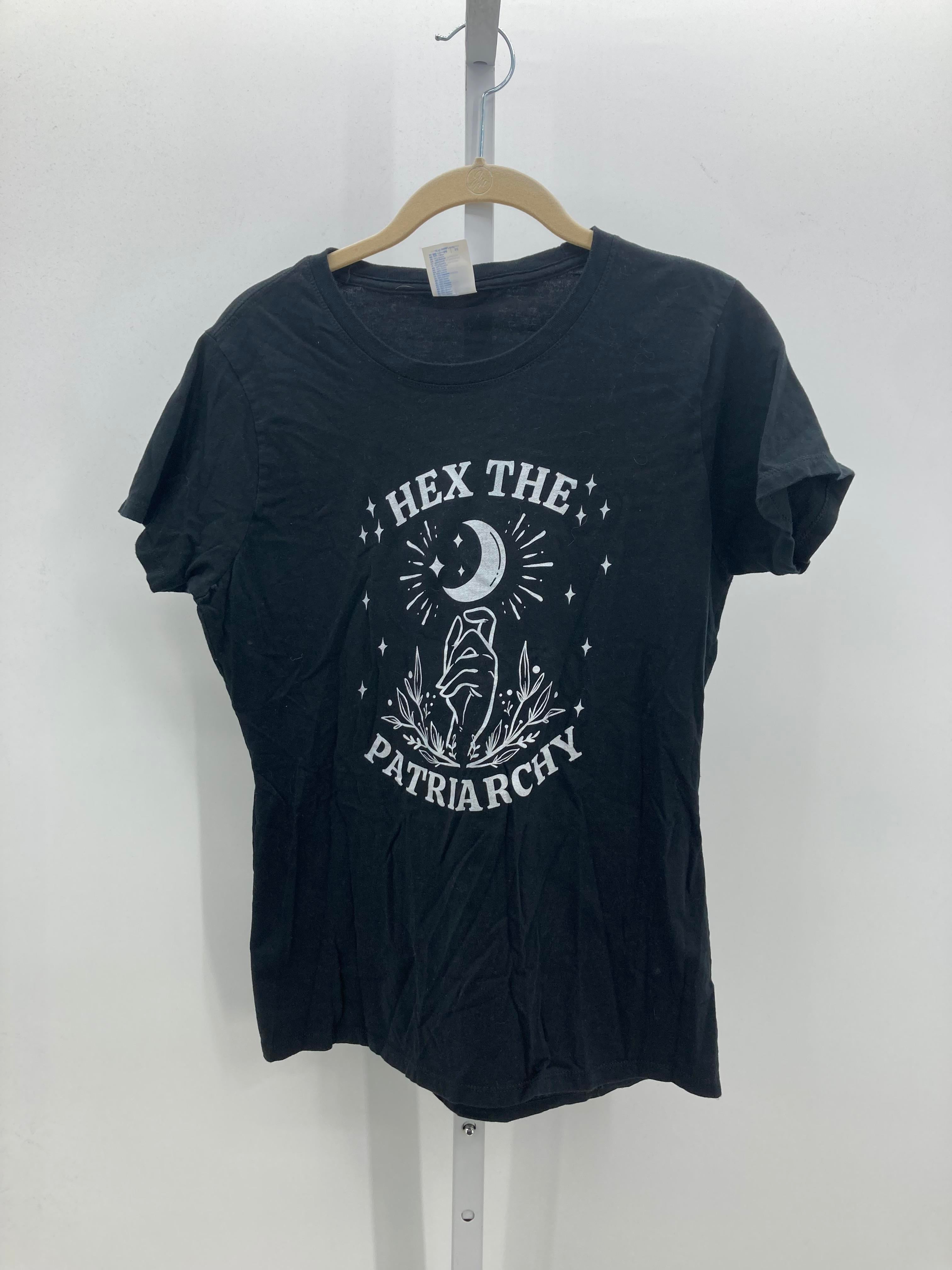Size Medium Misses Short Sleeve Shirt