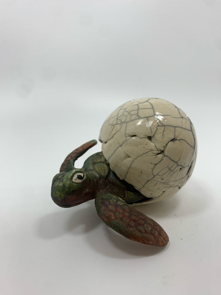 TURTLE HATCHING FROM EGG DECOR.